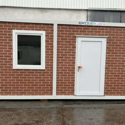 6x2,4m Tehla + kúpeľňa